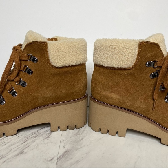 Blondo Devin Waterproof Lace Up Suede Camel Bootie 7M - Picture 8 of 15